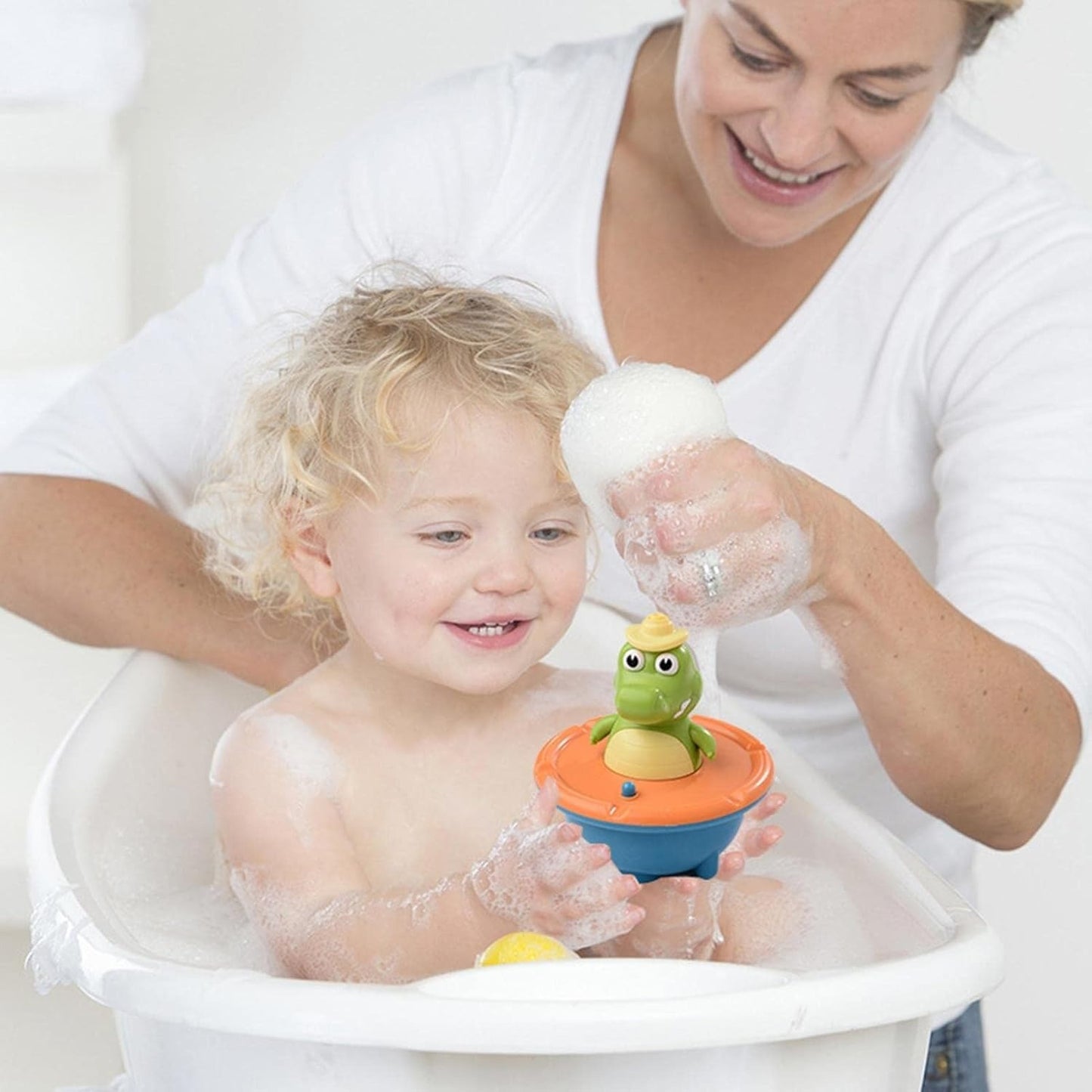 Bath Toy, Crocodile Water Spray with LED Lights, Multiple Spray Nozzles, Safe for Ages 3+