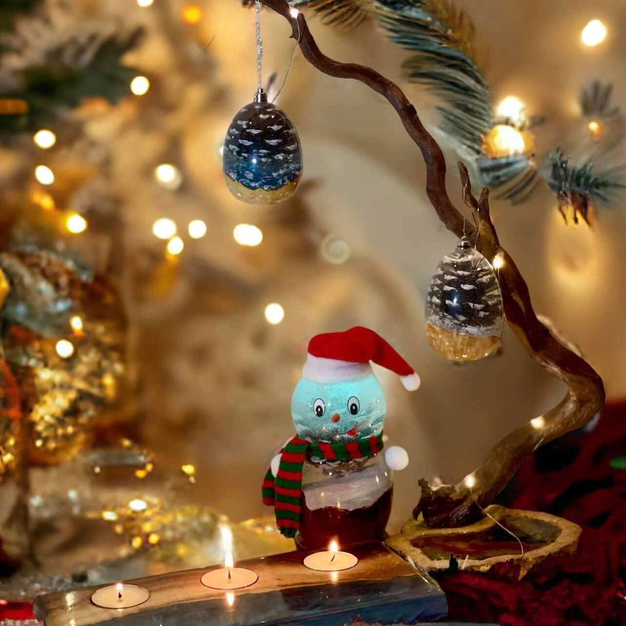 Epoxy Snowman Lamp Combines Natural Wood With Led Lights