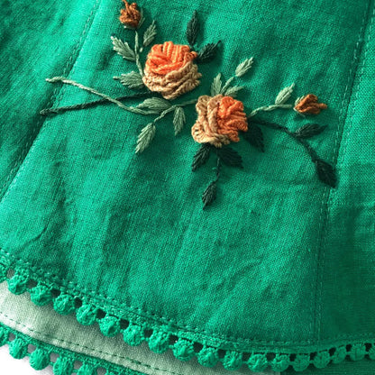 Linen Hat Embroidered With 3D Embossed Flowers