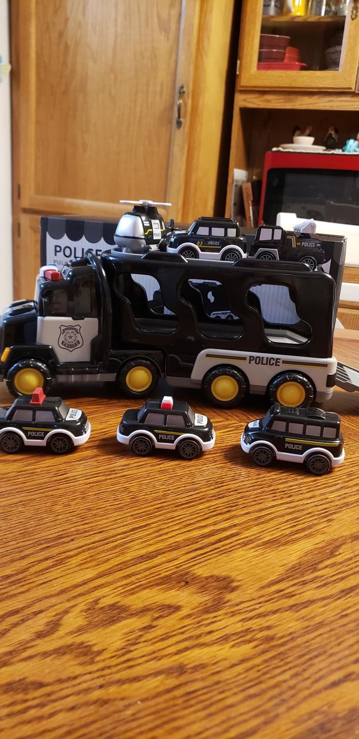 5-in-1 Rescue Vehicle Fire Truck with Inertial Friction Power, Rotatable Front Cab, Lights & Sound Effects, Safe for Ages 3+