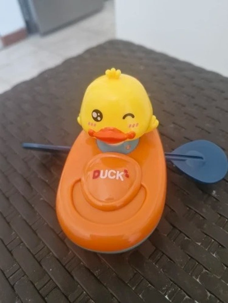 Duck Kayak Toy, Cute Bath Accessory, Compact and Easy to Use, Safe for Ages 2+