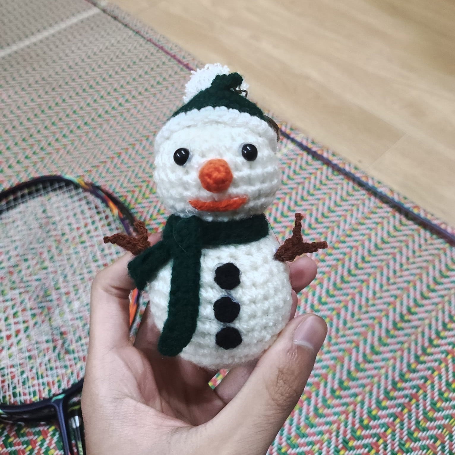 Cute Christmas Snowman Keychain - A Festive Decoration