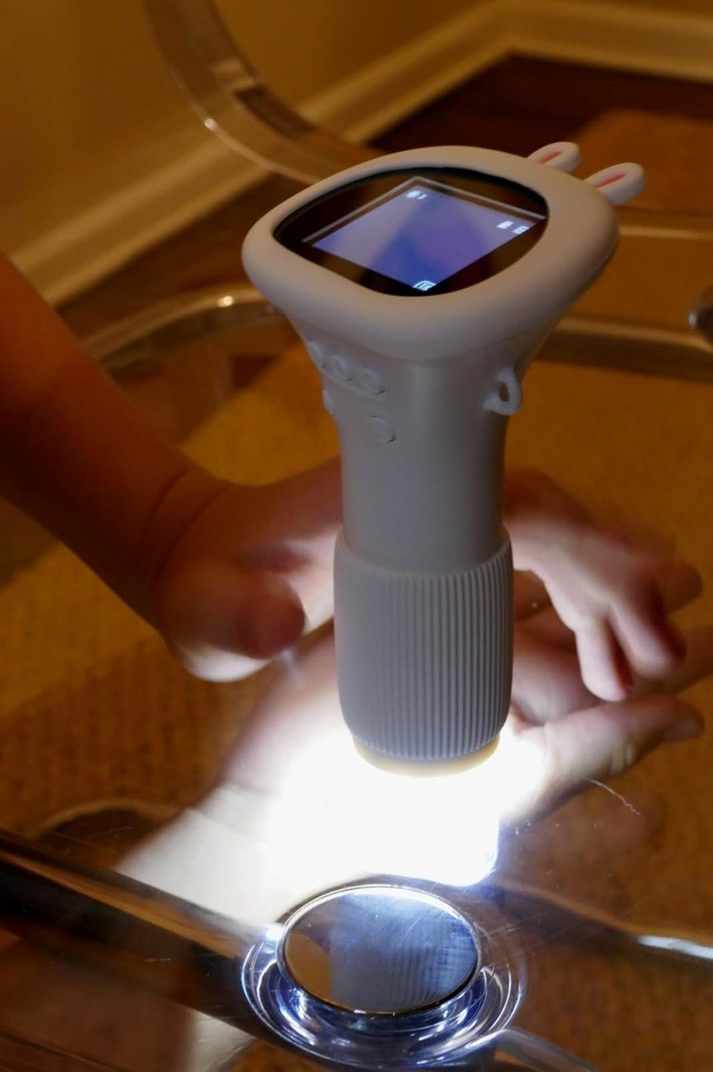 Kids Digital Microscope Handheld with 1000x Magnification, Photo & Video Capture, Safe for Ages 3+