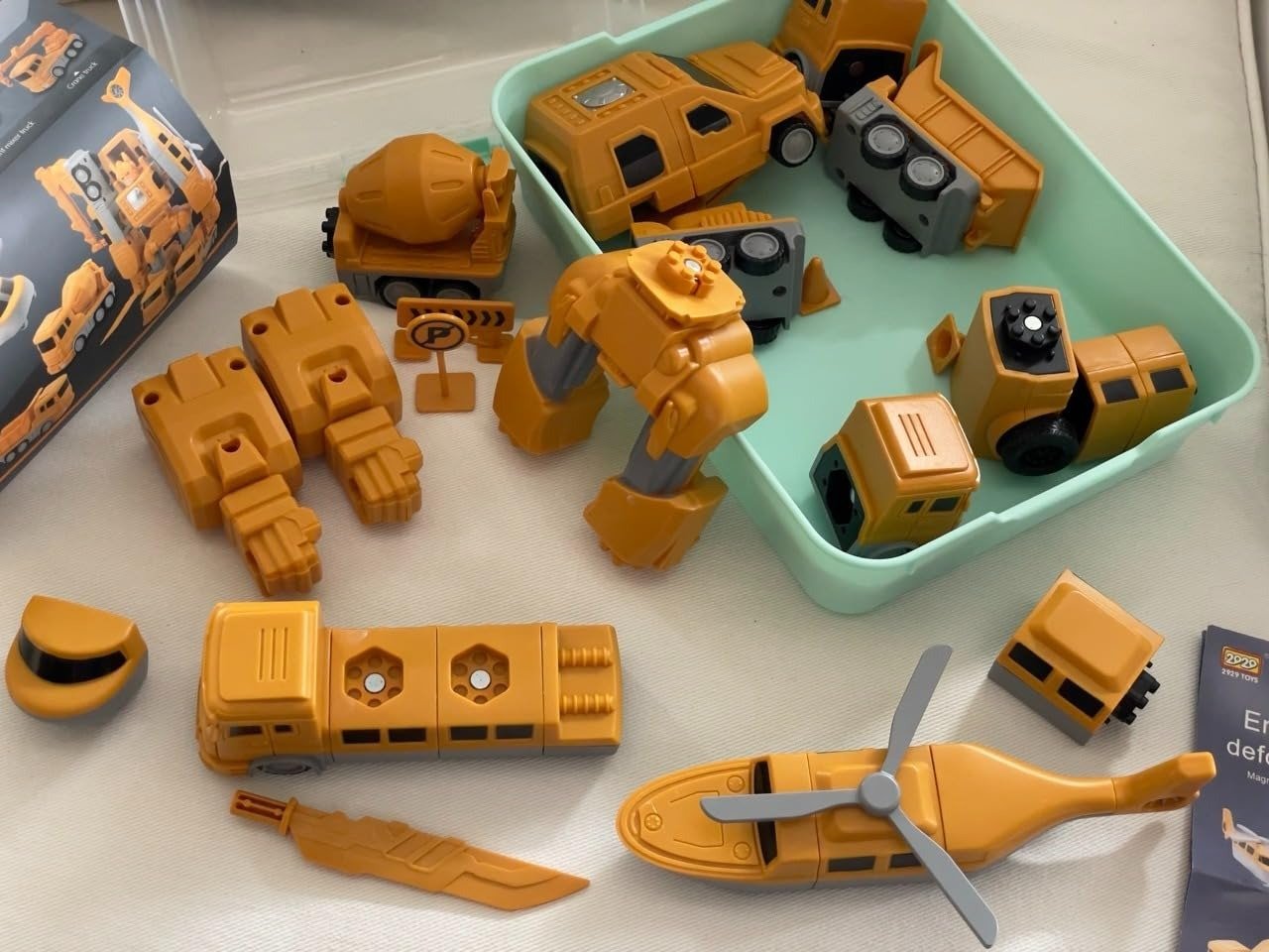 Magnetic Transforming Construction Vehicle Set, Converts into Robot, Detachable Parts, Safe for Ages 3+
