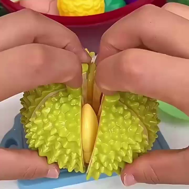Fruit and Vegetable Cutting Toy Set with Apple-Shaped Storage Box, Easy to Carry, Safe for Ages 3+