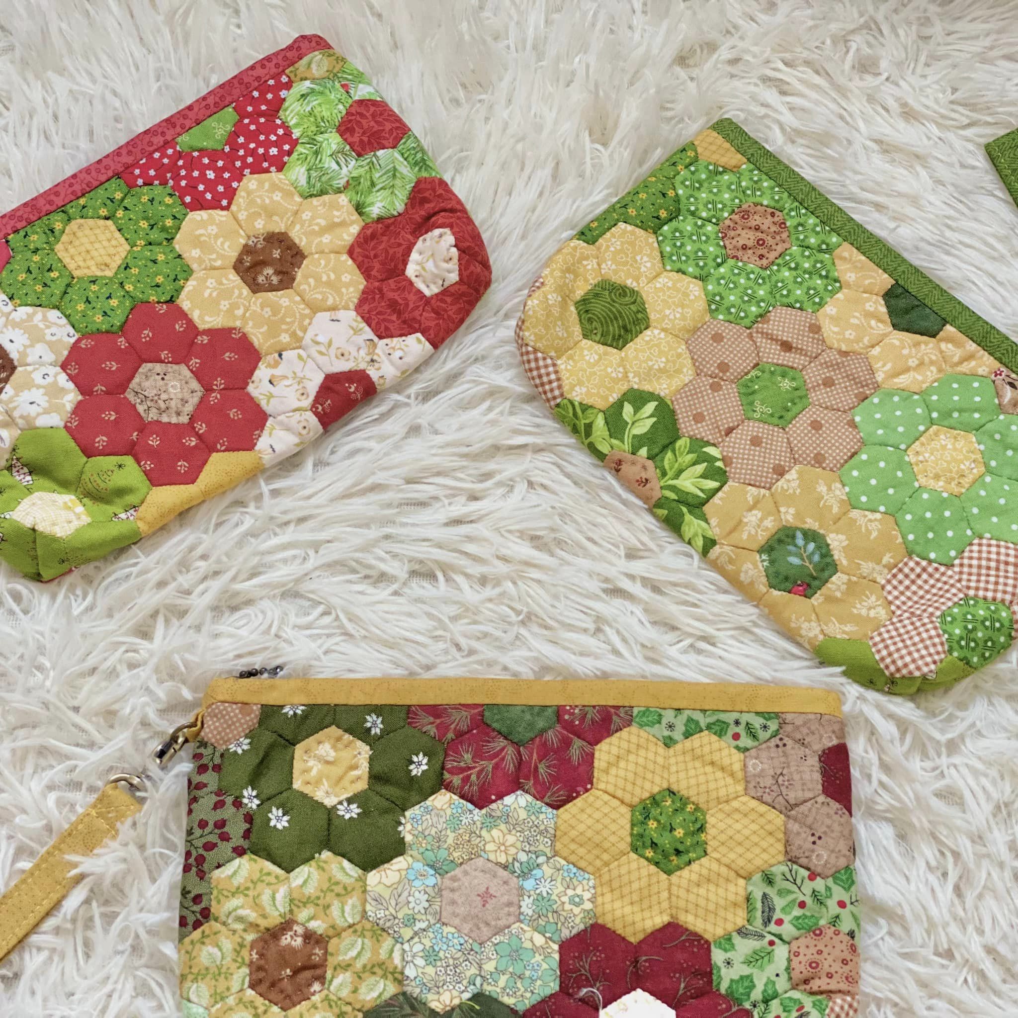 Handmade-Leather-Wallet-with-Exquisite-Fabric-Patchwork-2.jpg